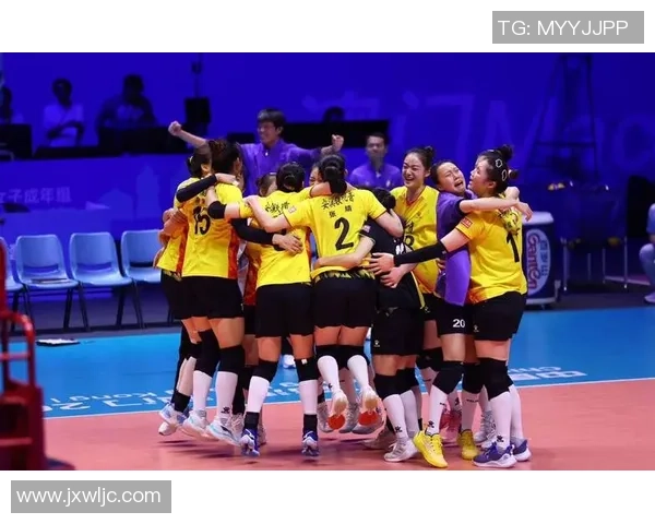 奋斗铸就光辉！东营市成功第三中学女排勇夺2025山东省中学生排球联赛（高中组）第三名